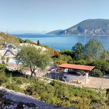 Kaminakia Apartments-adults Only -walk Into A Tranquil Oasis Where Peace & Quiet Are Woven Into Every Breath -nestled Within A Serene Evergreen Cypress Forest, Each Opens Wide To The Endless Sea And A Sunbathed Pool Awaits To Soothe Your Se * Fiskardo