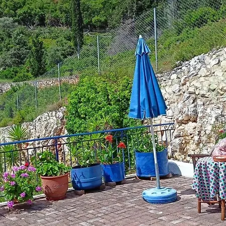 Kaminakia Apartments-adults Only -walk Into A Tranquil Oasis Where Peace & Quiet Are Woven Into Every Breath -nestled Within A Serene Evergreen Cypress Forest, Each Opens Wide To The Endless Sea And A Sunbathed Pool Awaits To Soothe Your Se *