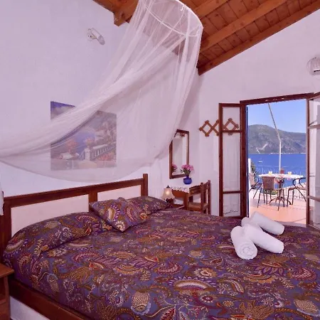 Apartmán Kaminakia Apartments-adults Only -walk Into A Tranquil Oasis Where Peace & Quiet Are Woven Into Every Breath -nestled Within A Serene Evergreen Cypress Forest, Each Opens Wide To The Endless Sea And A Sunbathed Pool Awaits To Soothe Your Se *