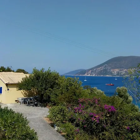 Appartamento Kaminakia Apartments-adults Only -walk Into A Tranquil Oasis Where Peace & Quiet Are Woven Into Every Breath -nestled Within A Serene Evergreen Cypress Forest, Each Opens Wide To The Endless Sea And A Sunbathed Pool Awaits To Soothe Your Se *